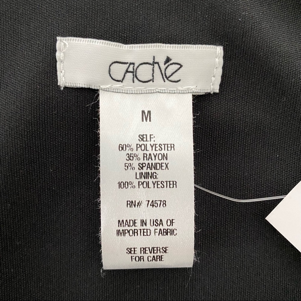 Cache Wrap Dress - Picture 13 of 14